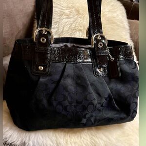 Vintage Coach Black Signature Shoulder Bag